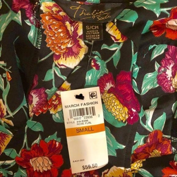 Thalia Sodi Cold Shoulder Top Green Floral Size Small Womens Spring Summer Fall - Picture 4 of 5
